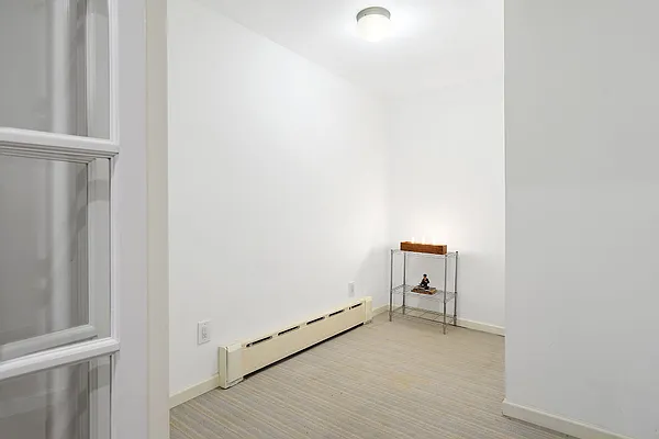 Rented by Compass | media 11