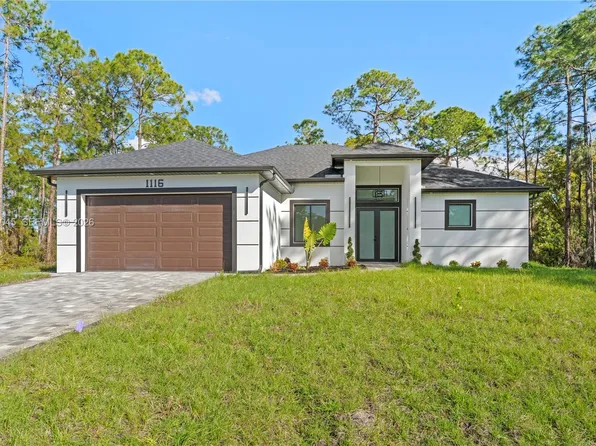 1116 8th St, Lehigh Acres, FL 33972