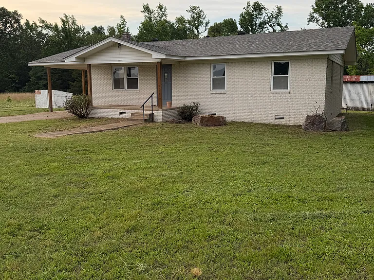 4615 Highway 124 — Photo 1