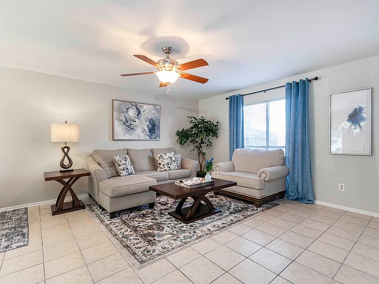 130 Mimosa Pl #D — Photo 10