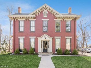 304 S Summit St, Iowa City, IA 52240