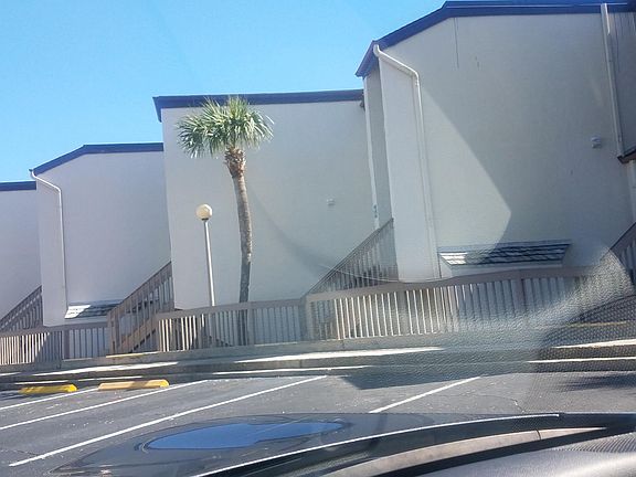 2nd image of 8727 Thomas Dr Unit B3