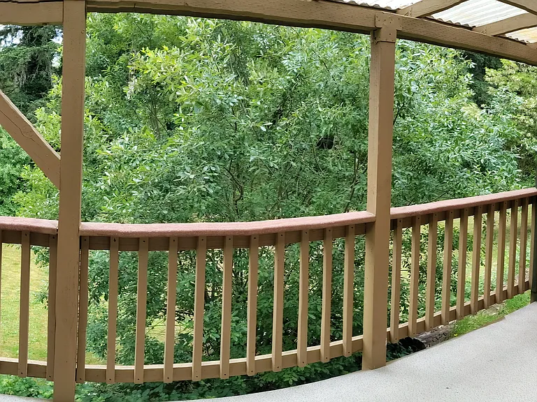 603 Sutton Ln — Photo 16