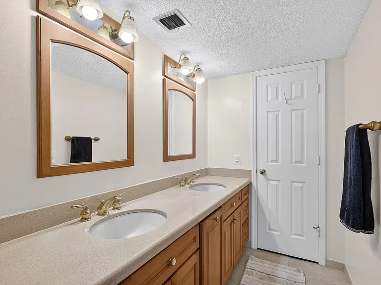 5061 N Highway A1A #705 — Photo 24
