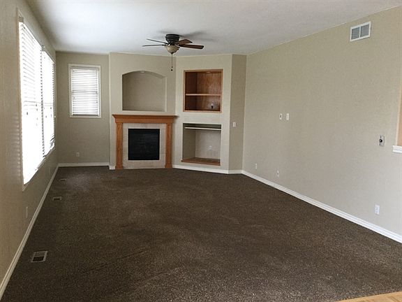 3rd image of 4342 Foxberry Dr