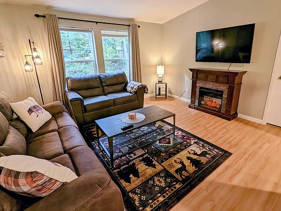 2nd image of 41 N Duckabush Dr E