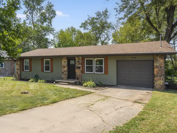 1710 W Edgewood Street, Springfield, MO 65807