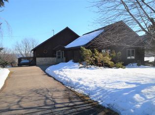 119 Sunset Ln, Guttenberg, IA 52052