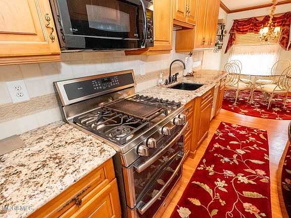 5th image of 40 Atlantis Terrace