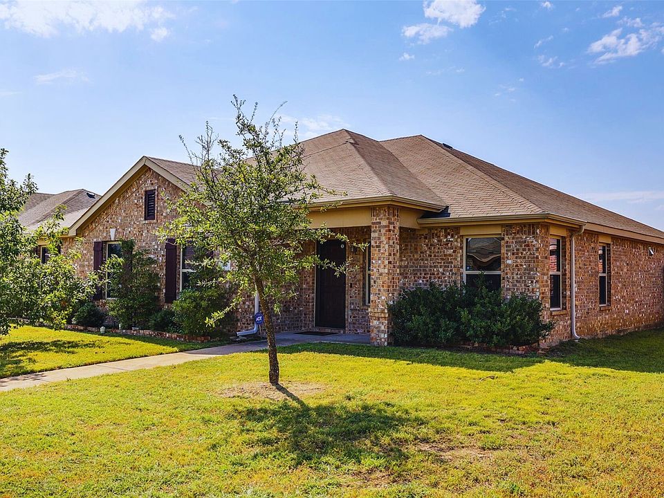 1st image of 740 Skyflower Dr