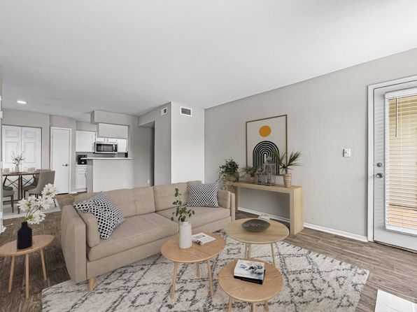 2301 NW 122nd St APT 607