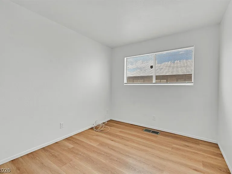 4474 Buena Vista Dr — Photo 13