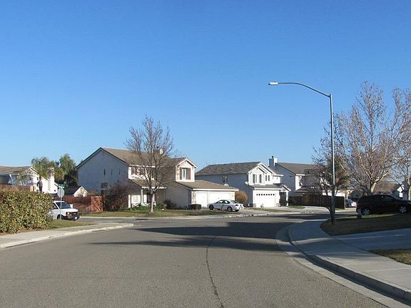2nd image of 2221 Bridle Creek Cir