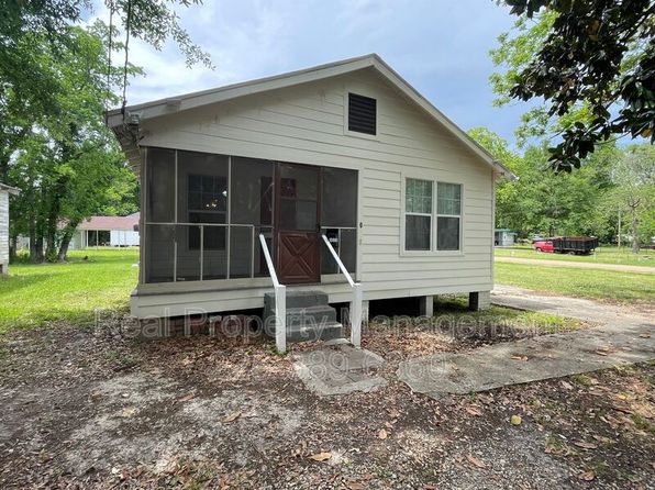 3026 Balis Dr