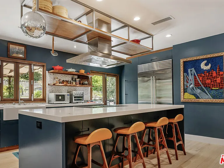 5749 Valley Oak Dr — Photo 11