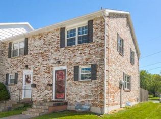 8346 Woodward St, Overland Park, KS 66212