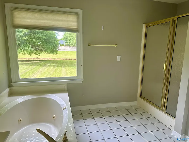 2623 Quarter Ln SE — Photo 11