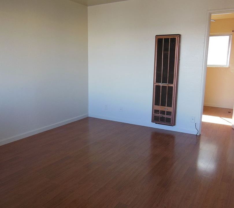 1st image of 62 Winslow St APT 4