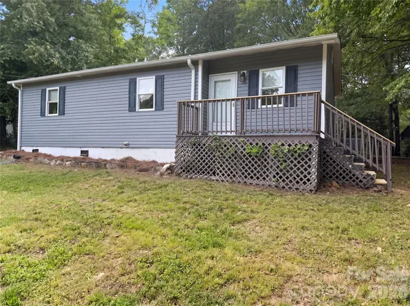 186 Jasmine Cir, Troutman, NC 28166