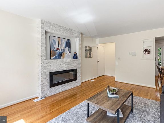 4th image of 4815 31st St S APT A2