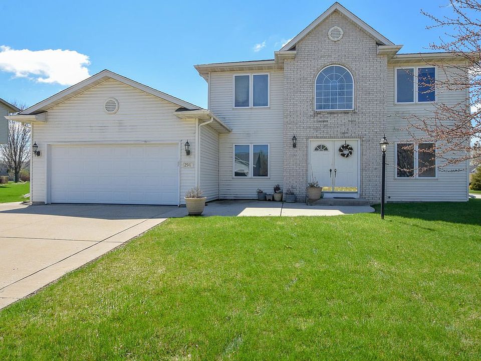 1st image of 2541 Emslie Dr