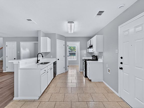 4th image of 1250 Nancy Ln