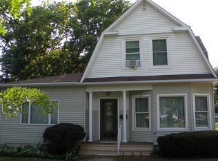 610 N Locust St, Frankfort, KS 66427