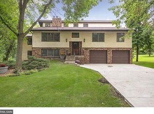 663 Marie Ave W, Saint Paul, MN 55118