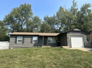 4305 Ditzler Ave, Kansas City, MO 64133