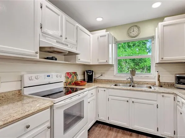 1225 NW 21st St APT 3015, Stuart, FL 34994