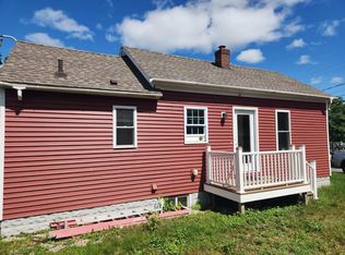 15 Victory Ave, Biddeford, ME 04005