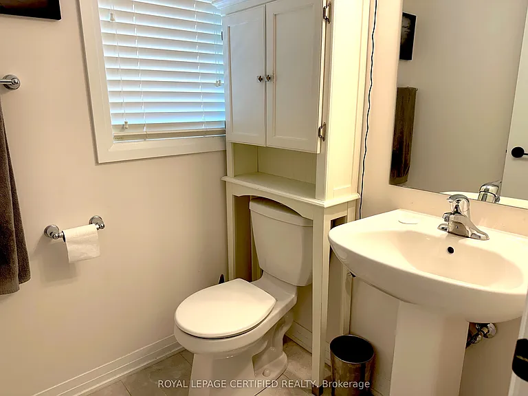 14 Ambereen Pl — Photo 7