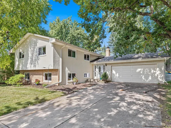 9330 45th Ave N, New Hope, MN 55428