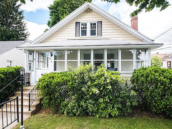3rd image of 4 Pocasset Ave