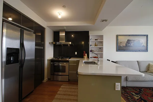 Rented by Compass | media 49