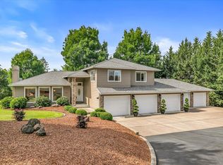 1850 Coker Butte Rd, Medford, OR 97504