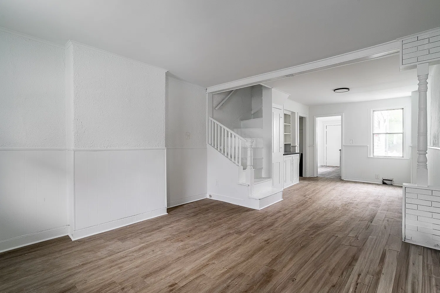 3 bed, 812 sqft, $2,150 — Photo 4