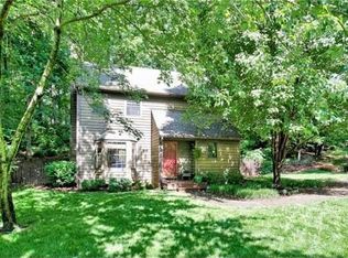 1320 Pin Oak Ct, Charlottesville, VA 22901