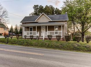 520 Coleridge Rd, Ramseur, NC 27316