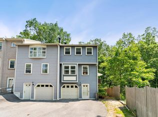 137 Cannongate Iii Rd, Nashua, NH 03063