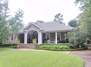 1165 Landings Rd, Daphne, AL 36526