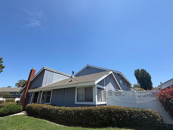 3rd image of 332 Woodpark Way