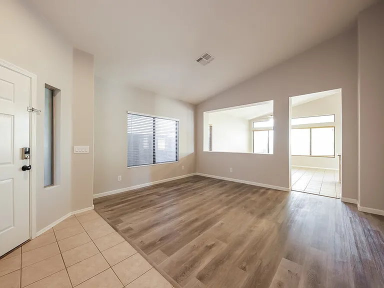 3453 W Webster Ct — Photo 9