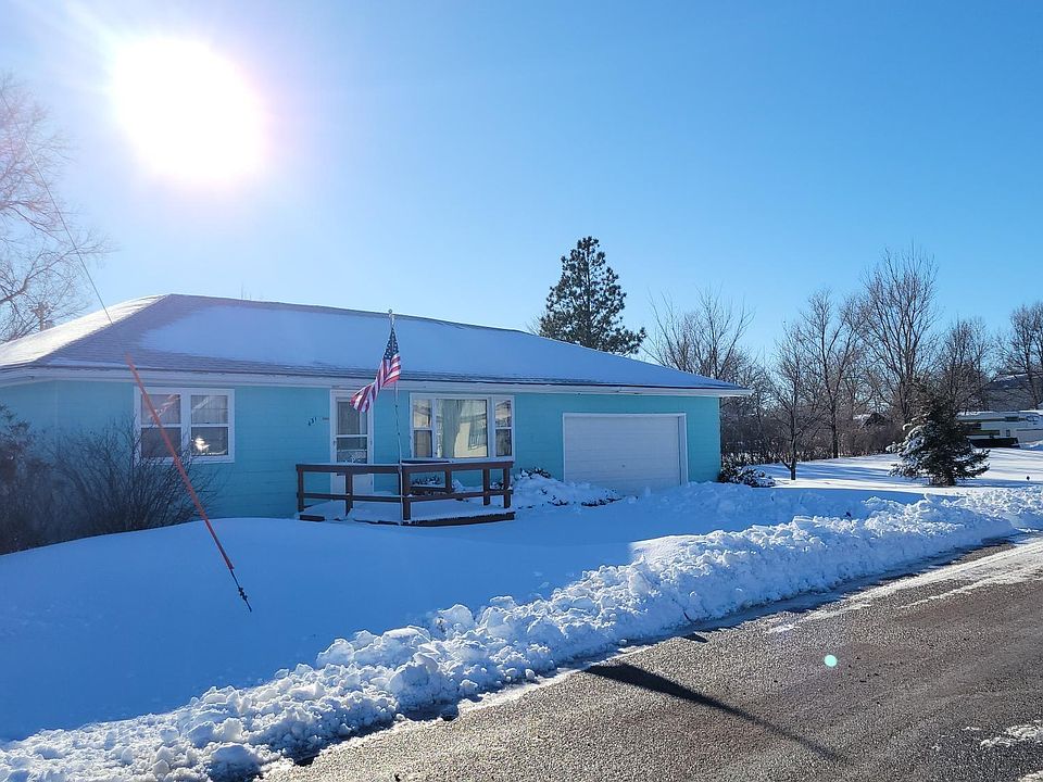 431 Bayberry St, Kadoka, SD 57543 Zillow