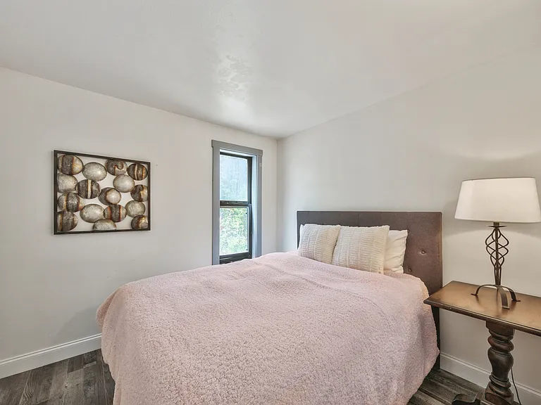 1163 Snow Crest Rd — Photo 17