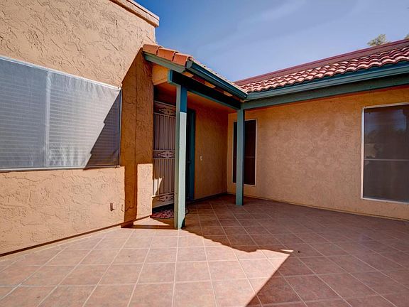 2nd image of 439 Leisure World