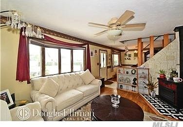 4th image of 162 Lee Ave