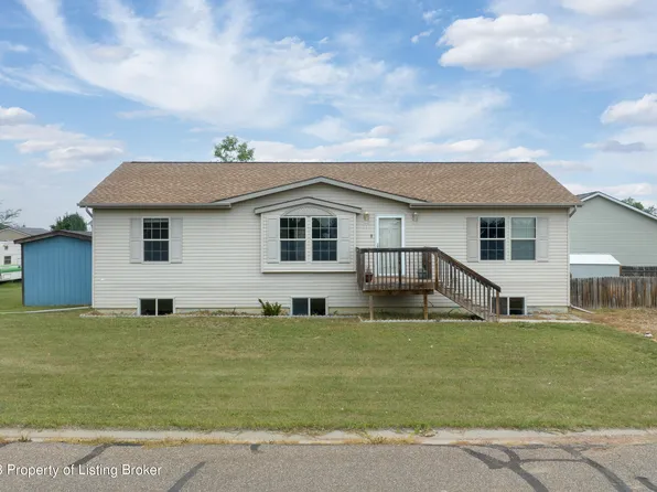 603 Broadway Ave SW, South Heart, ND 58655