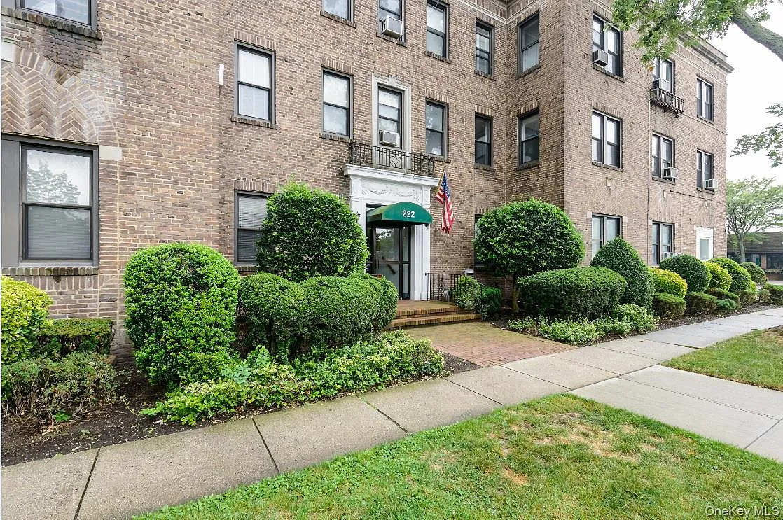 1 bed, 1.0 bath, 650 sqft, $3,000 — Photo 1