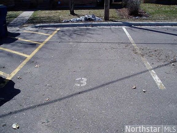3rd image of 1453 23rd Avenue NW